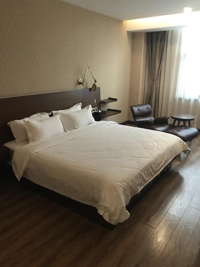 Manxin Hotel Shanghai Xujiahui Kültér fotó